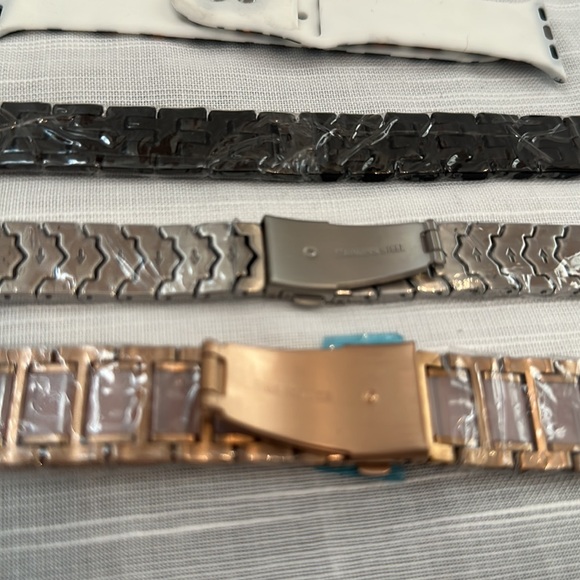 Lot stainless steel watch bracelets - Picture 6 of 7